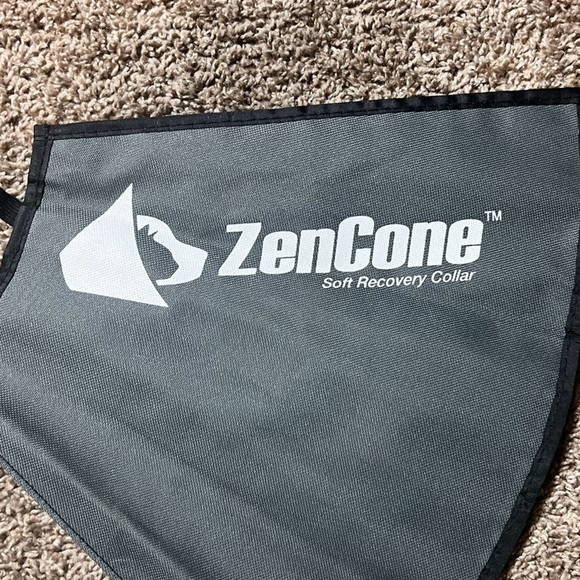 Pet/Dog-Zen Cone, pet recovery collar, health, adjustable - Picture 5 of 9